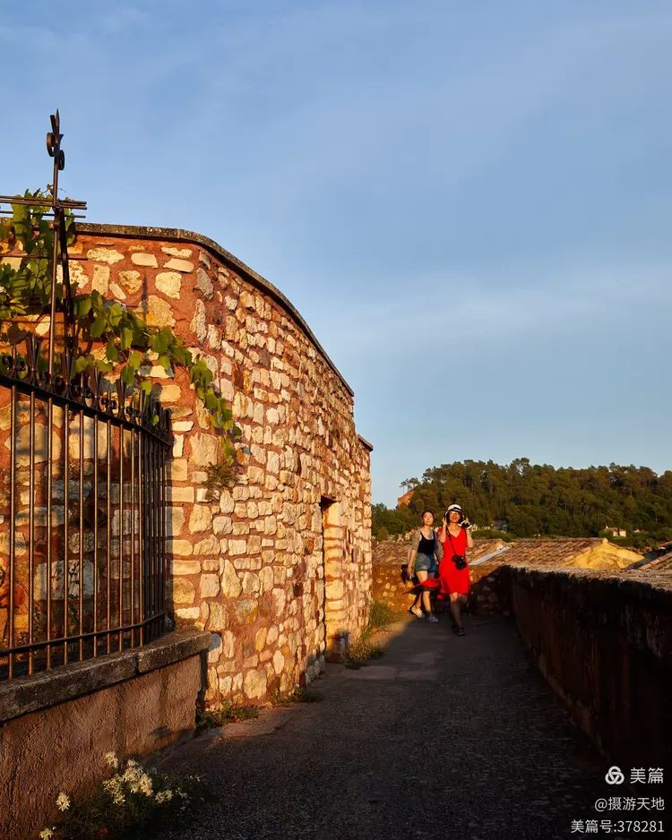 马赛轻松取胜,战胜尼斯荷斯 马赛轻松取胜,战胜尼斯荷斯