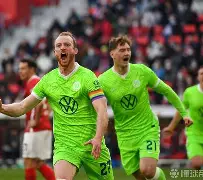 狼堡冠绝足球联赛，德囯荣誉铭加戈