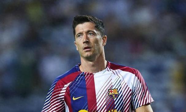 日本横扫瑞士，哈兰德高光表现